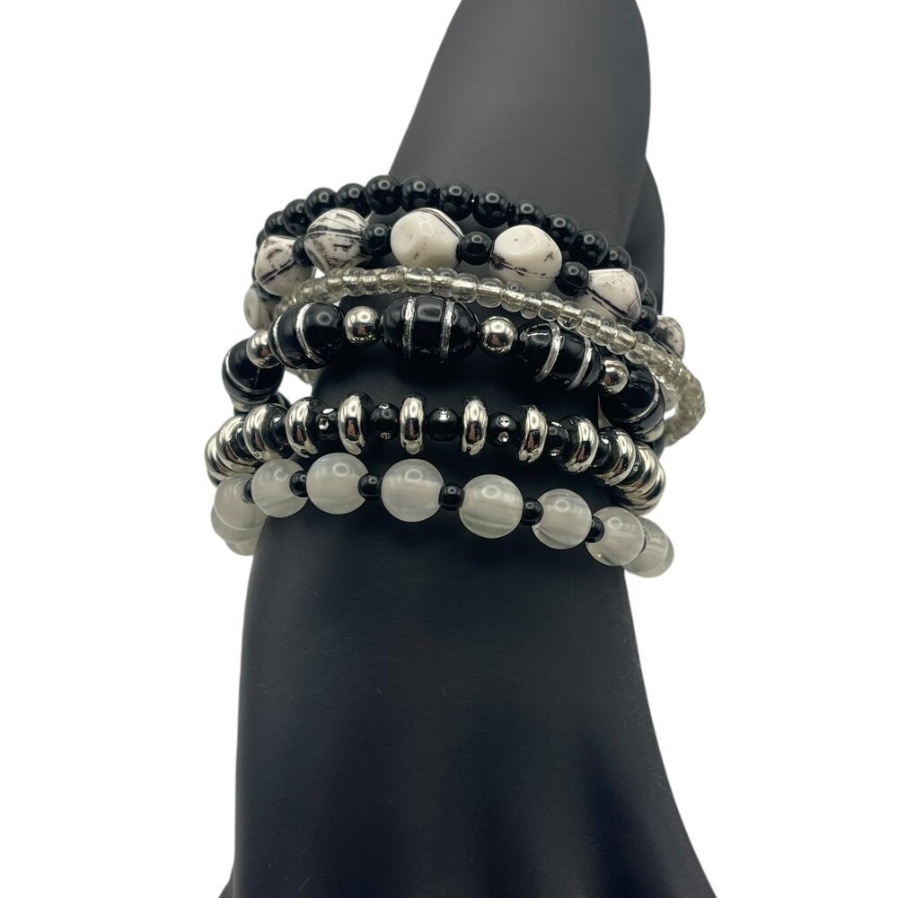 **Black and White Wrap Cuff Bracelet